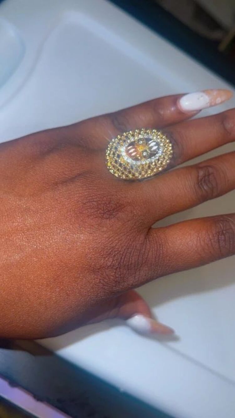 Women’s Rings - Picture 3 of 3
